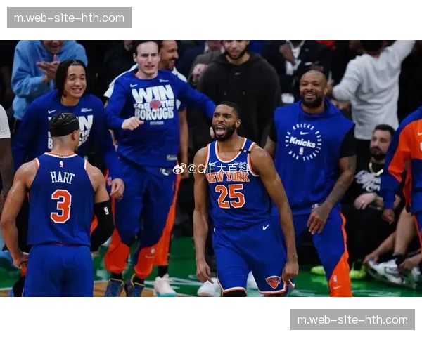 布伦森与唐斯内外连线 尼克斯双核配合日趋默契